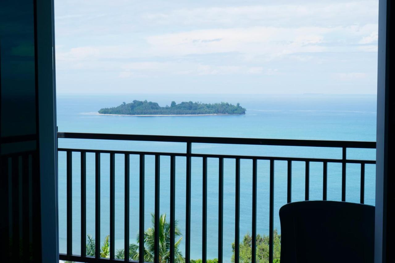 The View Padang, Amazing View, 8 Mins Mentawai Fast Ferry, Cold Beer,Close To Restaurants פדאנג מראה חיצוני תמונה