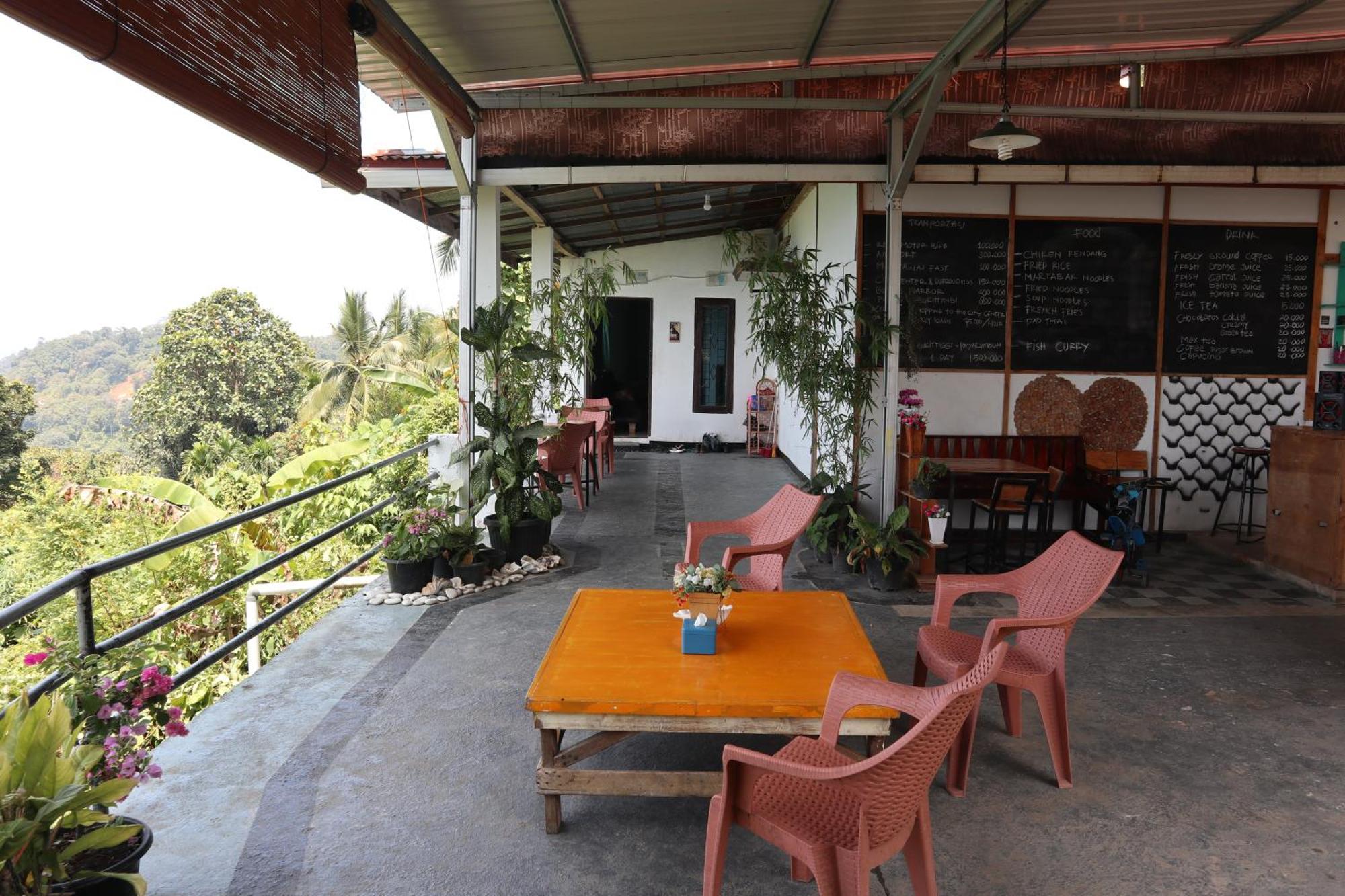 The View Padang, Amazing View, 8 Mins Mentawai Fast Ferry, Cold Beer,Close To Restaurants פדאנג מראה חיצוני תמונה